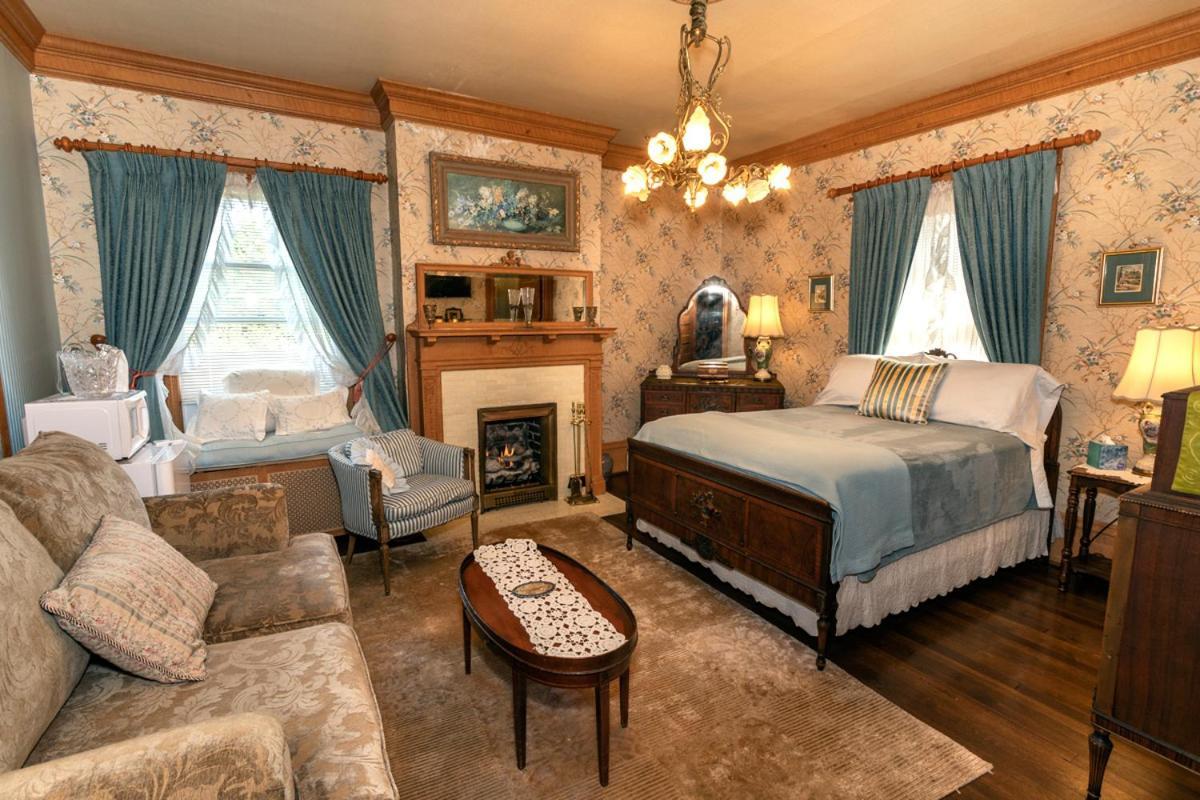 South Broadway Manor B&B - Near Fallingwater, Ohiopyle State Park, Hiking & Biking Trails Gap Scottdale Экстерьер фото