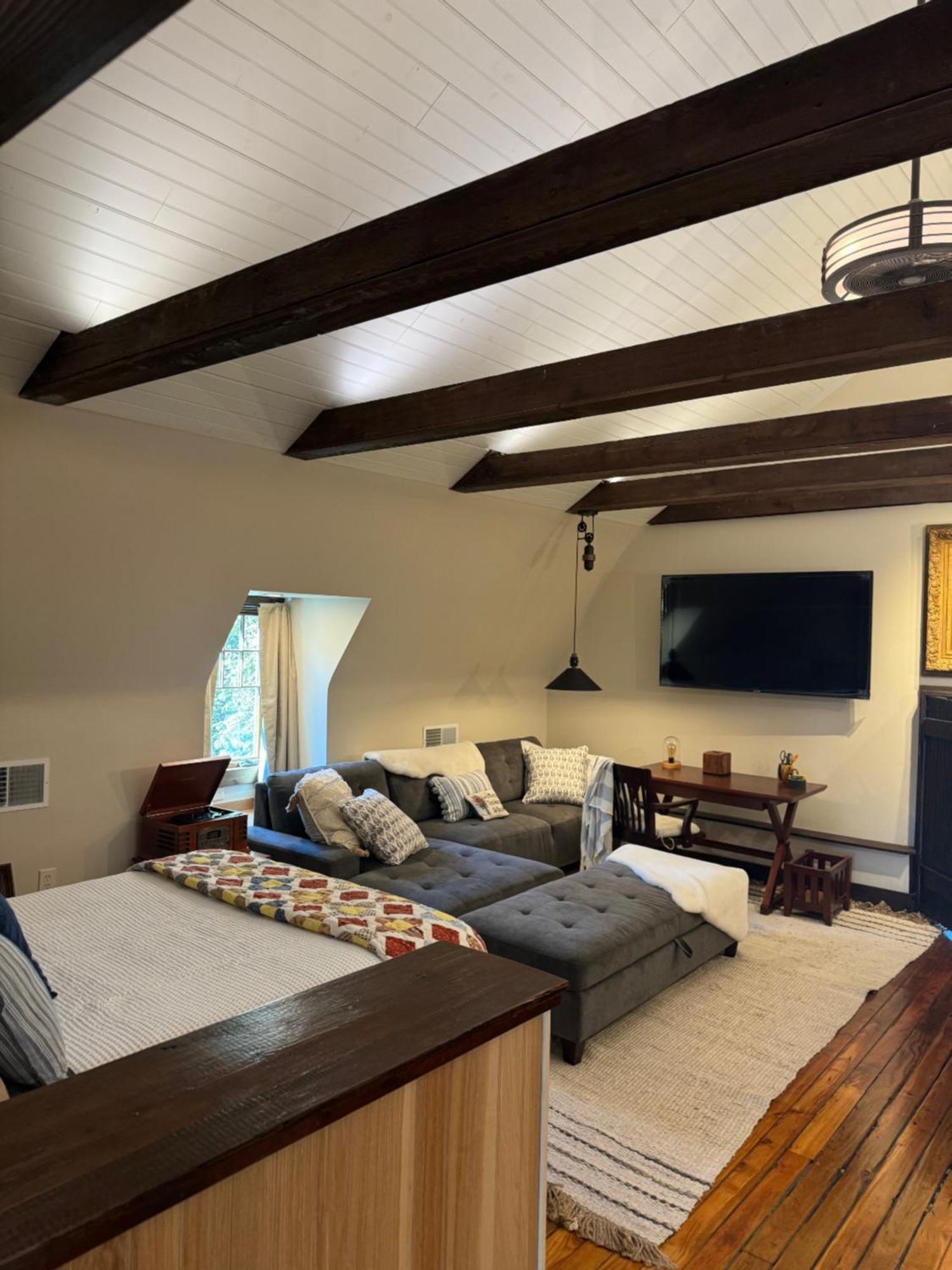 South Broadway Manor B&B - Near Fallingwater, Ohiopyle State Park, Hiking & Biking Trails Gap Scottdale Экстерьер фото