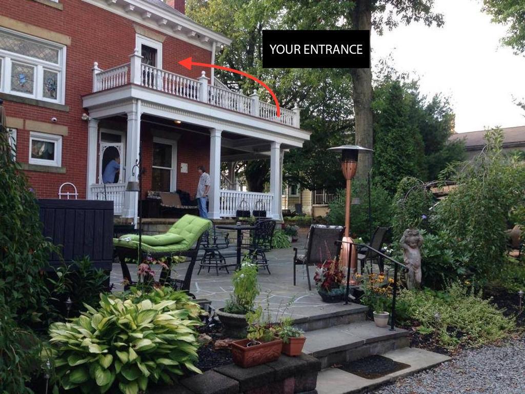 South Broadway Manor B&B - Near Fallingwater, Ohiopyle State Park, Hiking & Biking Trails Gap Scottdale Экстерьер фото